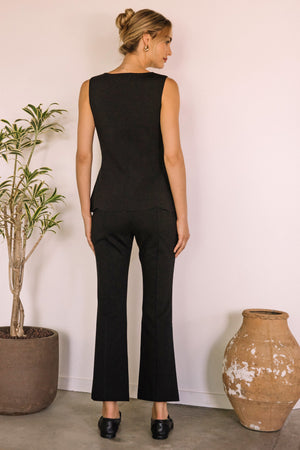 Carla Vest - Black