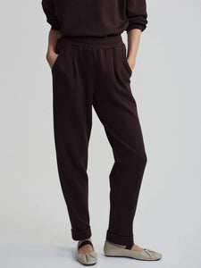The Rolled Cuff Pant 25” - Coffee Bean