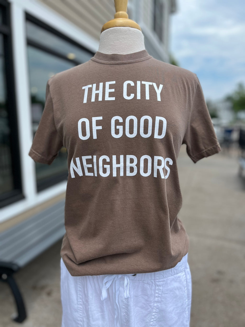 City of Good Neighbors Tee - Mocha & White