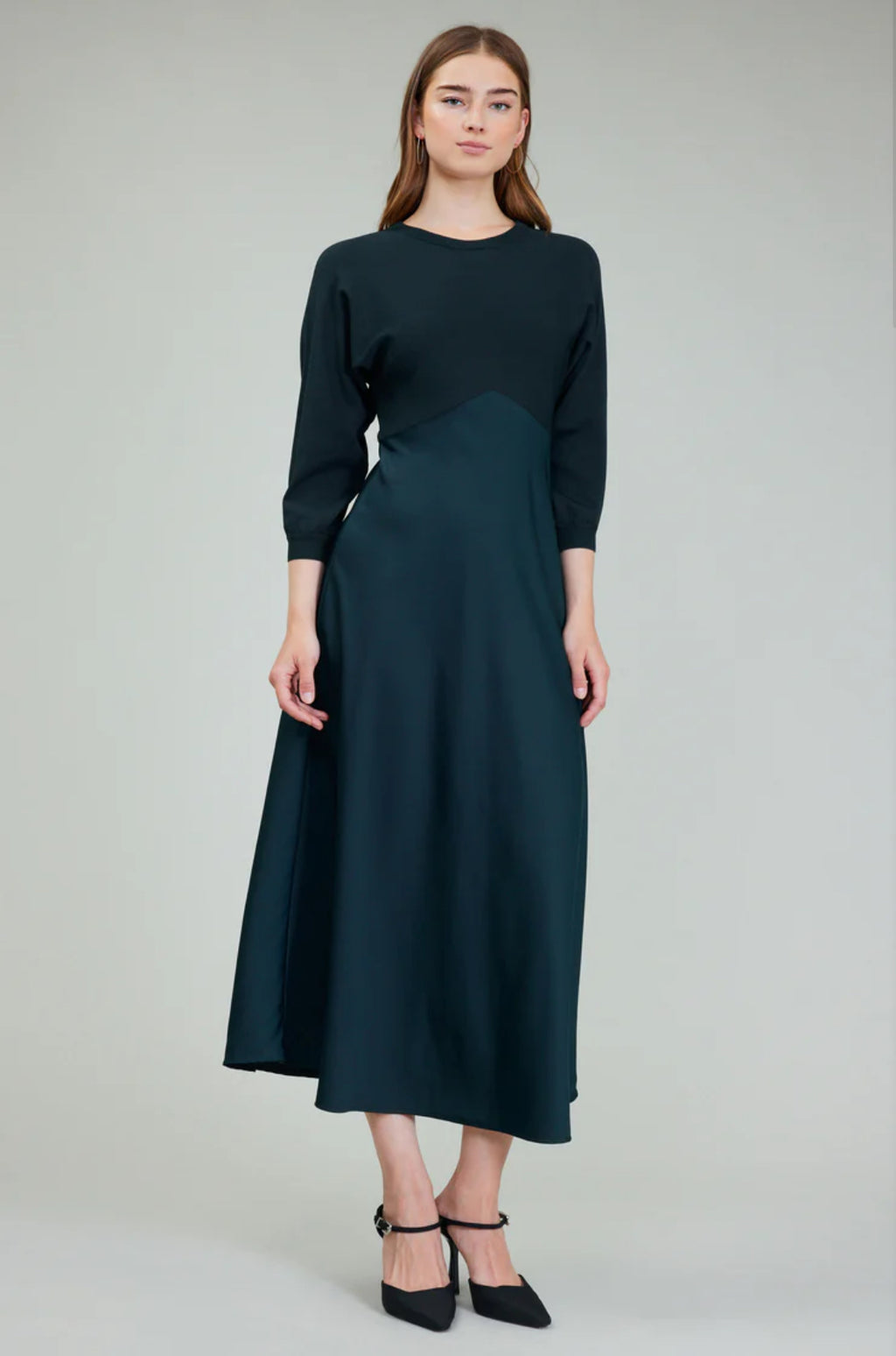 Vienna Forest Green Knit Midi Dress