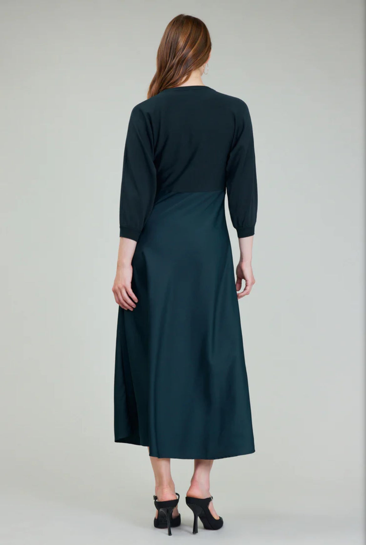 Vienna Forest Green Knit Midi Dress