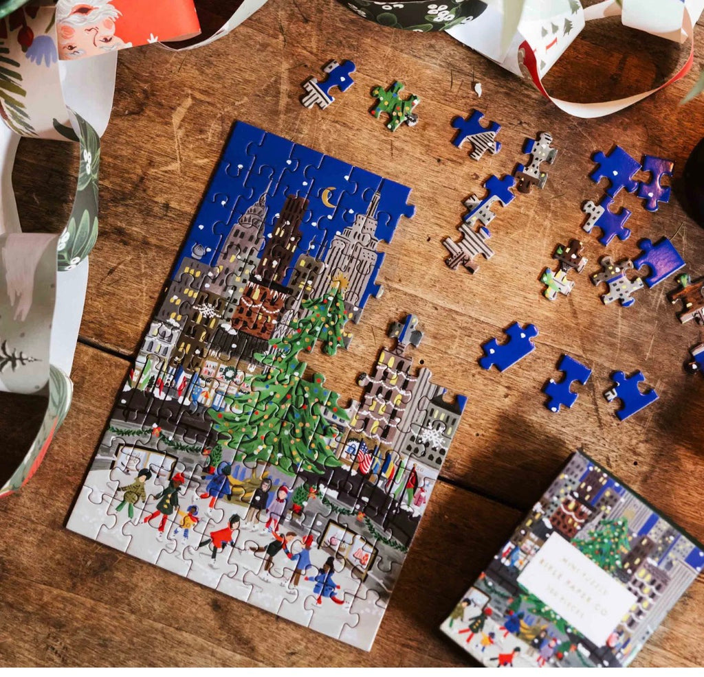 Holidays on Ice Mini Puzzle