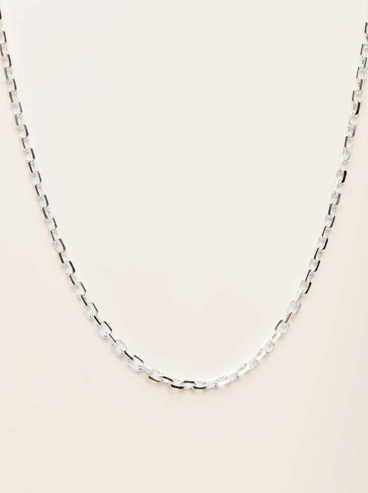 Textured Beveled Chain Necklace