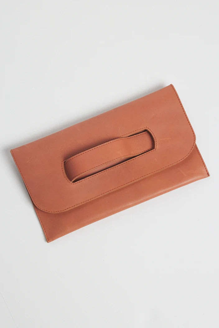 Mare Handle Clutch