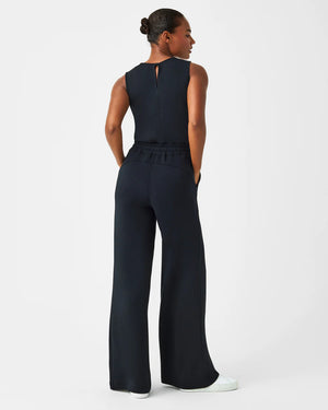 AirEssentials Jumpsuit - Very Black