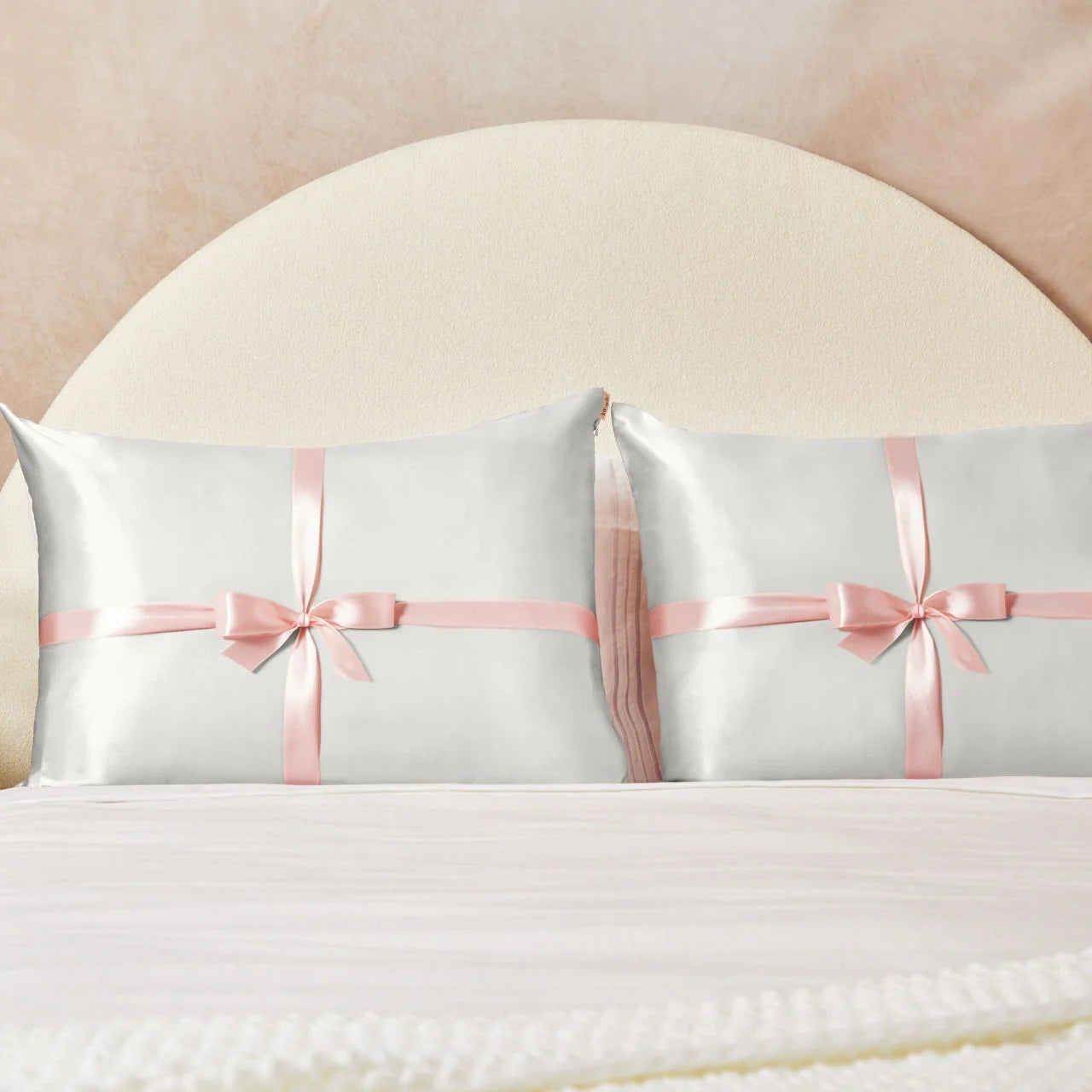 Holiday Standard Satin Pillowcases 2pc Set