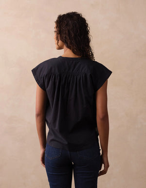 Featherweight Short Sleeve Blouse - Black