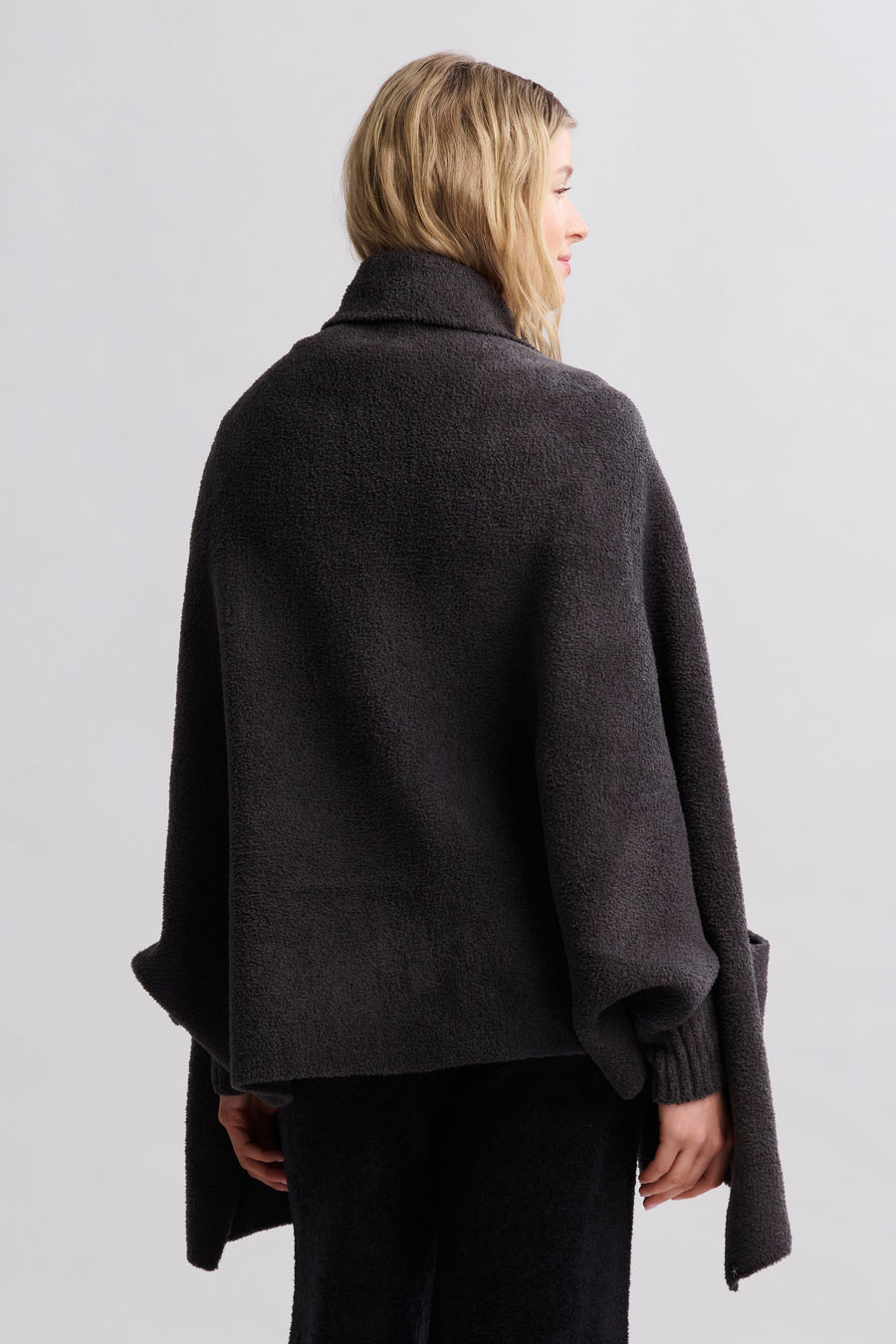 CozyChic® Blanket Wrap - Carbon