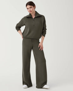 AirEssentials Wide Leg Pant - Dark Palm