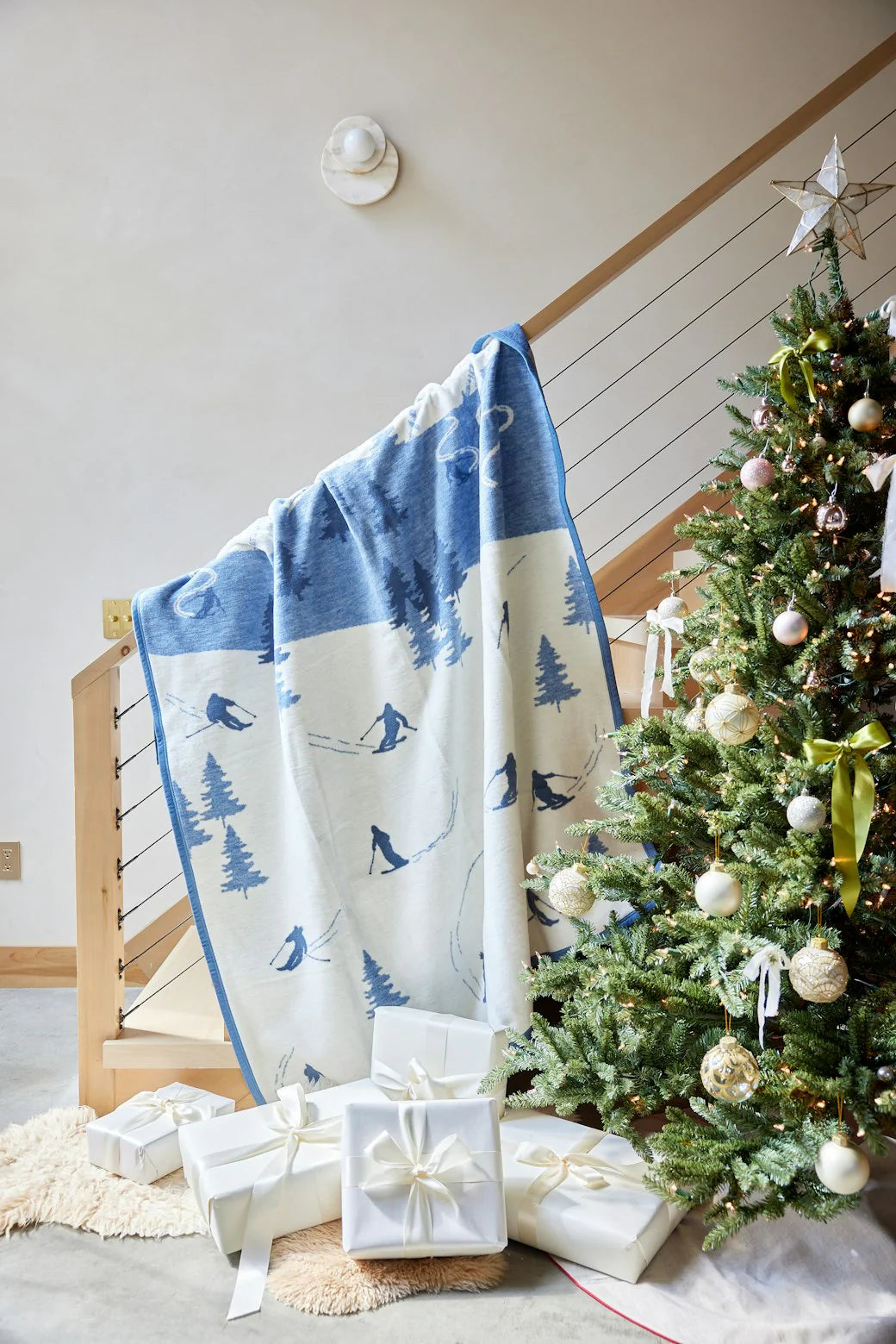 Ski First Tracks - Chappywrap